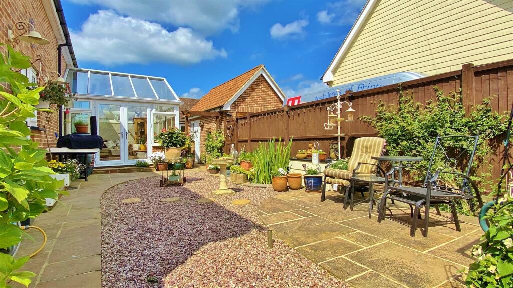 Additional image 3 of Walton Road, Kirby-Le-Soken