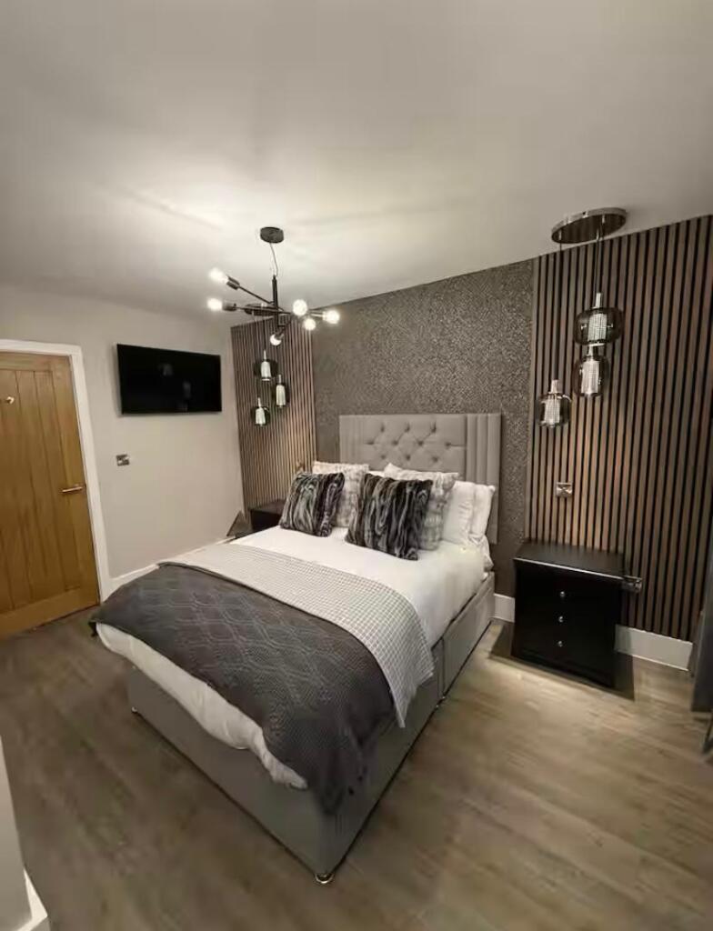 Additional image 6 of Addiscombe Road, CR0