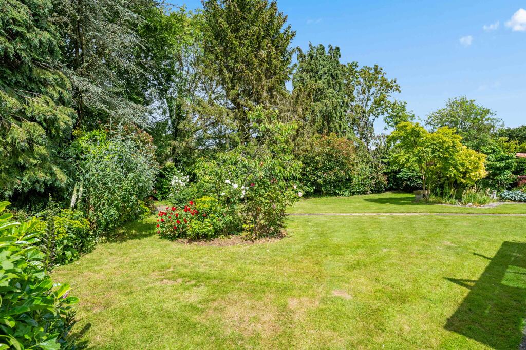 Additional image 9 of Perryfield, Matching Green, Harlow, Essex, CM17