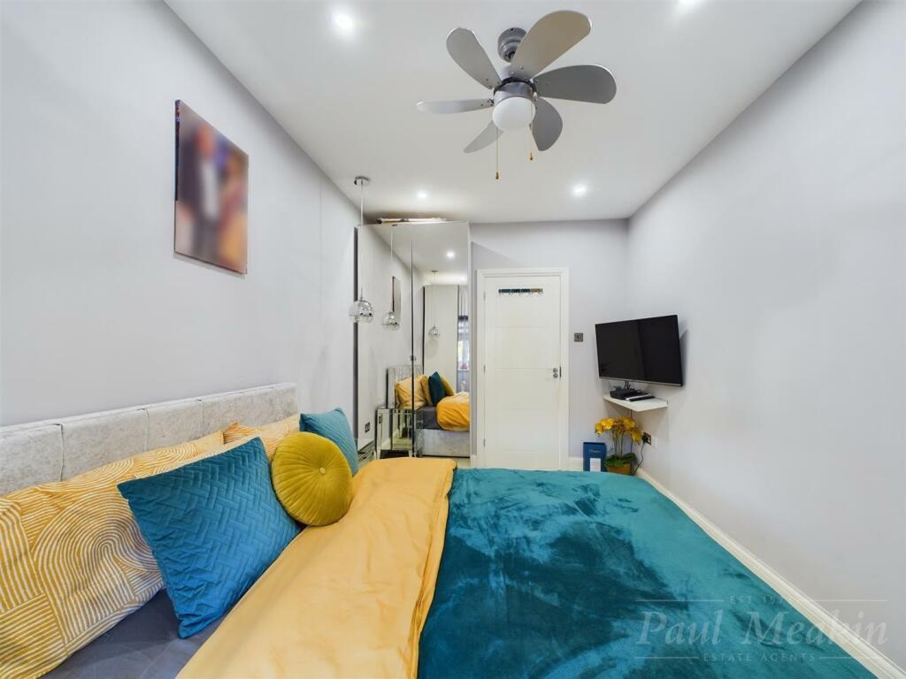 Additional image 12 of Farley Road, Selsdon, South Croydon