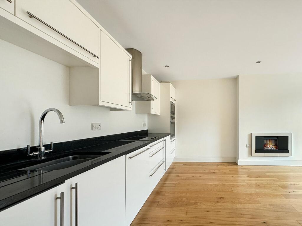 Additional image 6 of High Street, Wivenhoe, Colchester, CO7