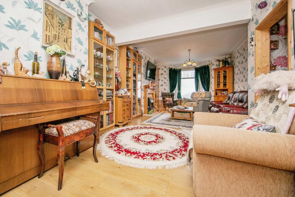 Additional image 9 of Beach Road, CLACTON-ON-SEA, Essex, CO15