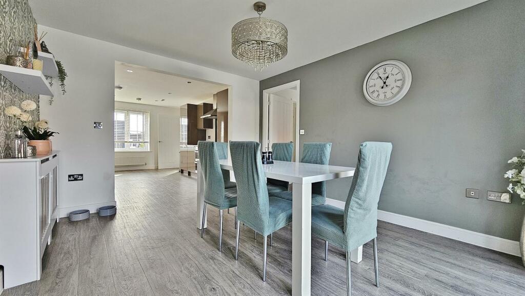 Additional image 8 of Skippers Way, Walton On The Naze