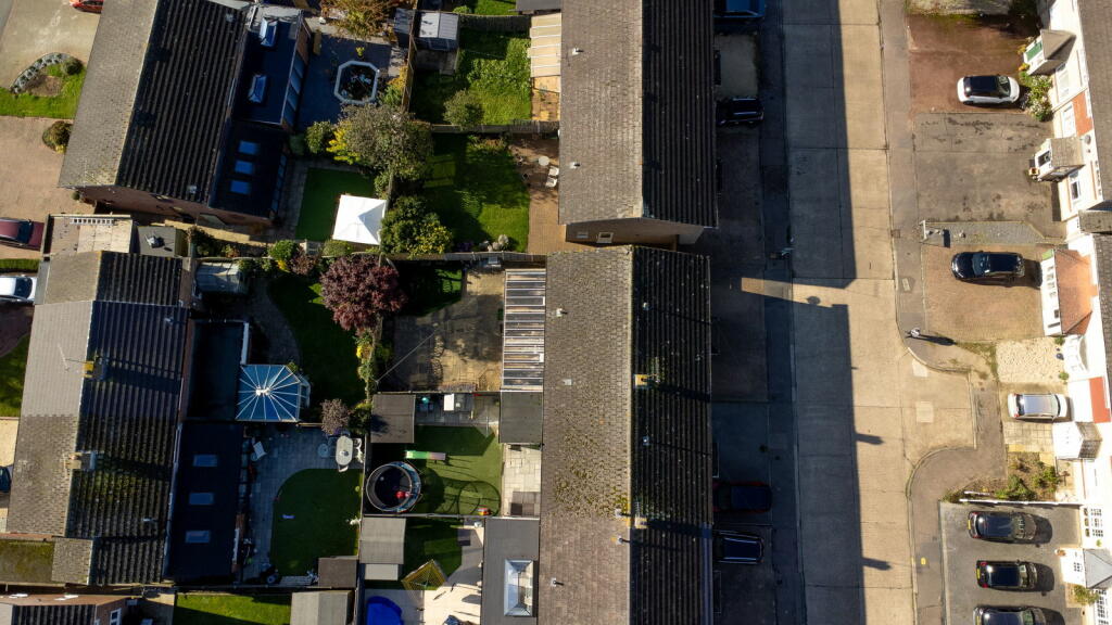 Additional image 12 of Glovers Field, Kelvedon Hatch, Brentwood