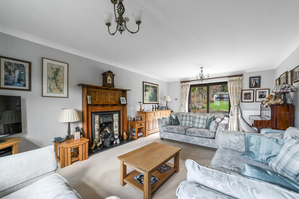 Additional image 31 of Robinsbridge Road, Coggeshall