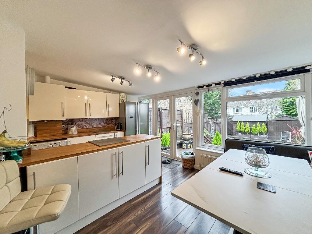 Additional image 3 of Benhurst Gardens, South Croydon, CR2 8NY