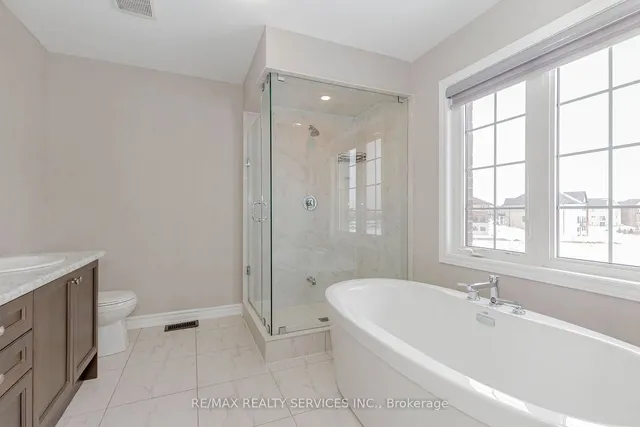 Additional image 16 of 48 Puffin Cres