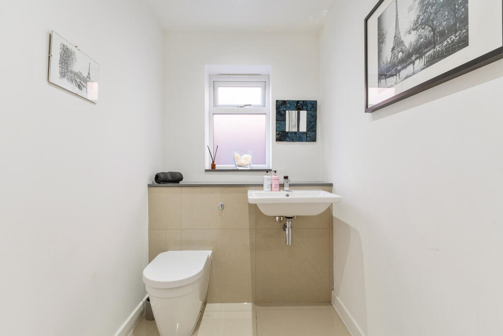 Additional image 23 of St. Johns Crescent, Stansted, CM24