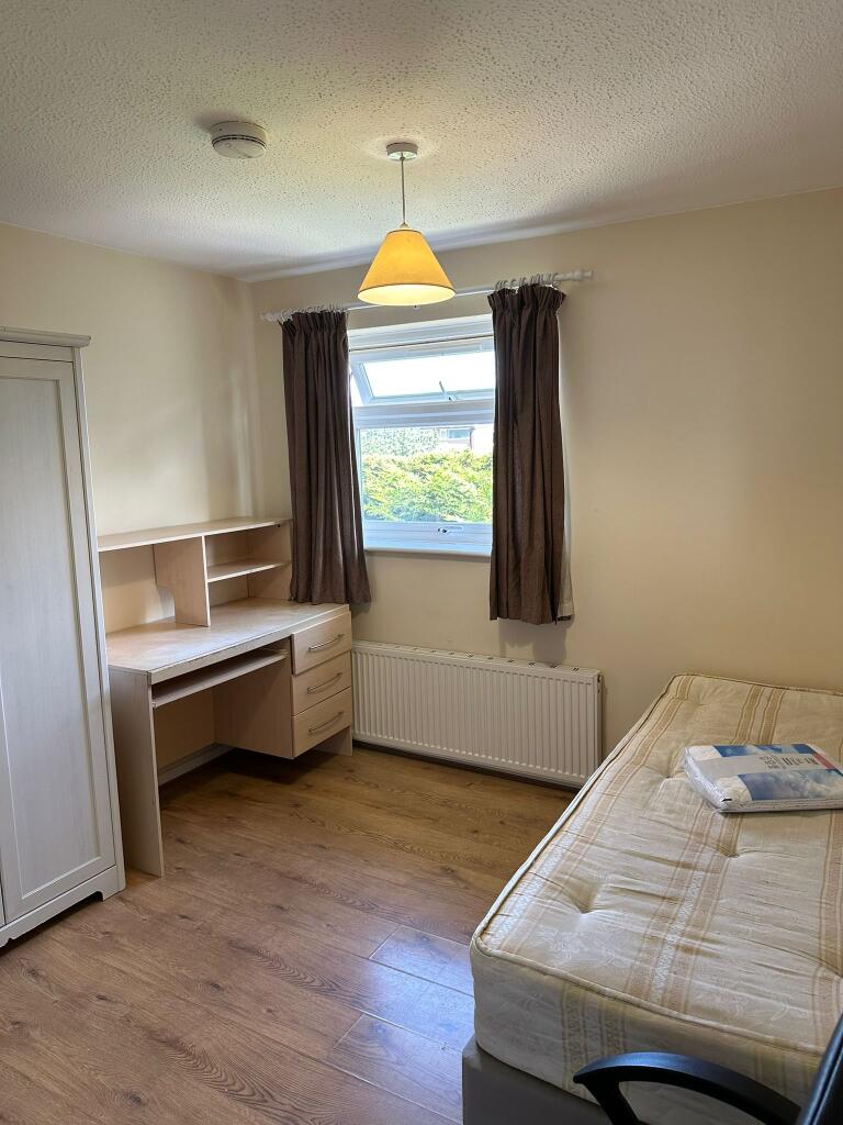 Additional image 9 of Broome Grove, Wivenhoe , Essex