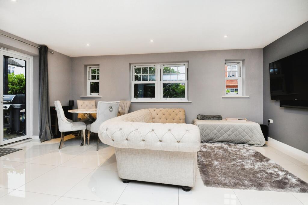 Additional image 3 of Westbury Road, Brentwood, Essex, CM14