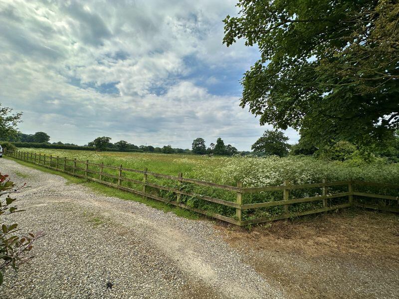 Additional image 30 of Chesnut Farm, Hooton Road, Hooton, Cheshire