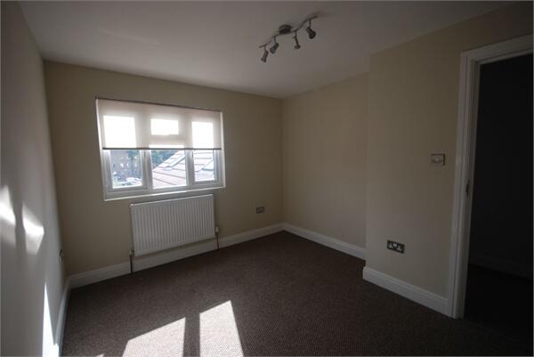 Additional image 10 of Kidderminster Rd, West Croydon, CR0
