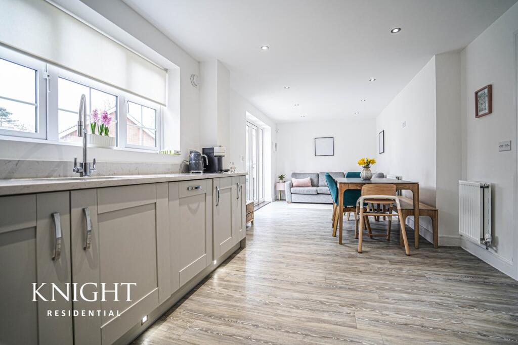 Additional image 12 of St Michaels Close, Colchester, CO4