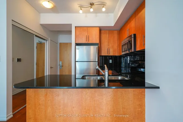 Additional image 3 of 65 Bremner Blvd Unit 2502