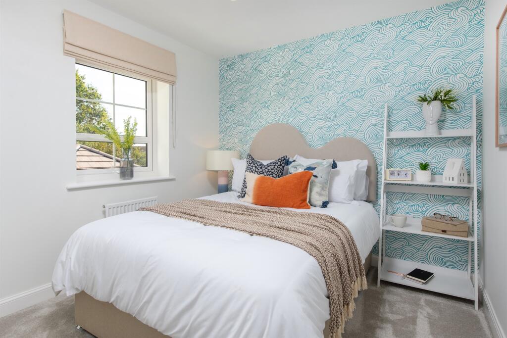 Additional image 16 of Languard View, Low Road, Harwich