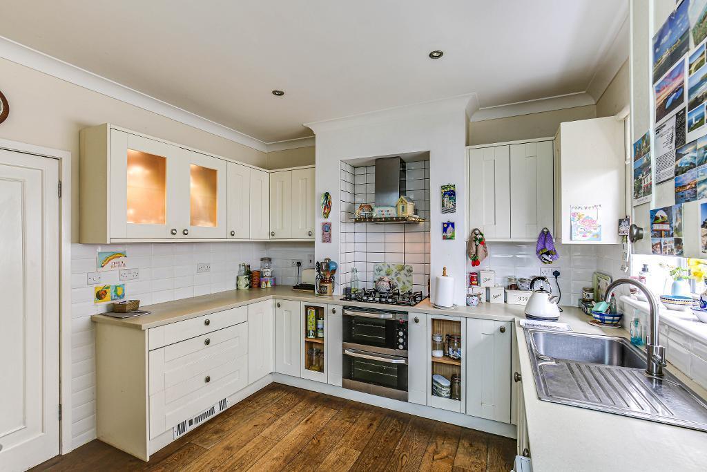 Additional image 6 of Warren Park, Warlingham, Surrey, CR6 9LD