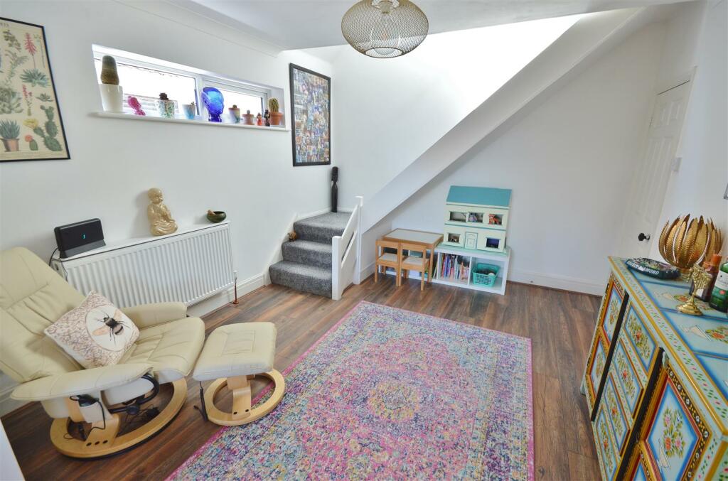 Additional image 9 of Ingarfield Road, Holland-On-Sea,