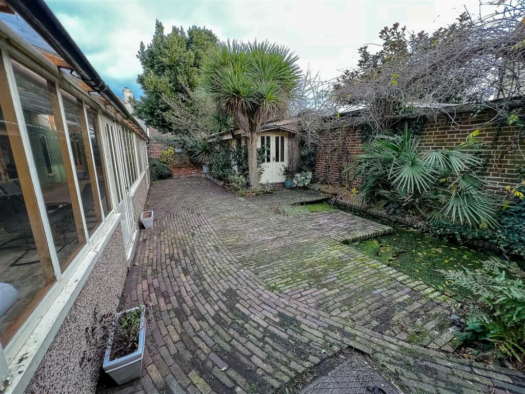 Additional image 15 of Queen Street, Great Oakley