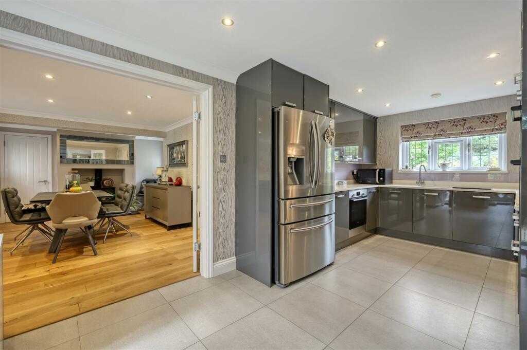 Additional image 14 of Stunning Detached Cottage:  Roydon