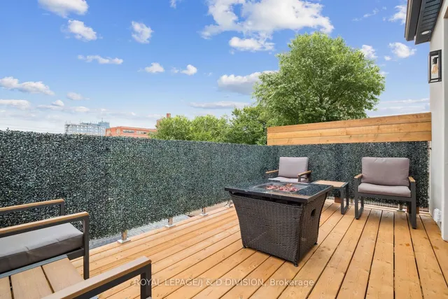 Additional image 32 of 28 Melville Ave