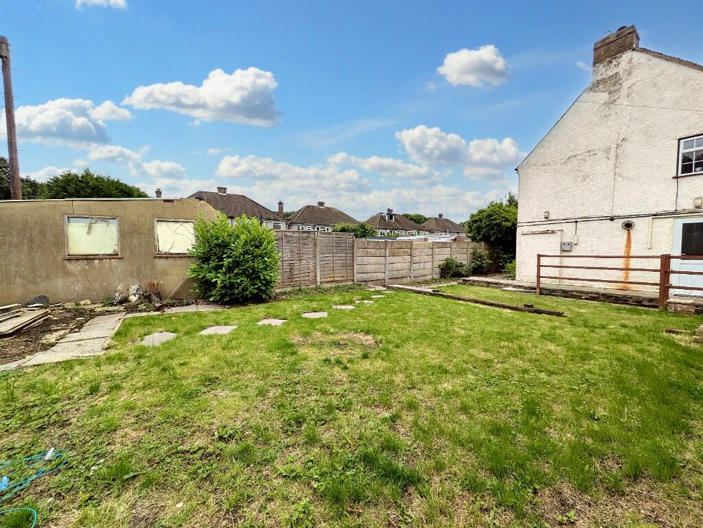 Additional image 7 of 8-10 Newlands Cottages, Coulsdon Common, Caterham, Surrey, CR3