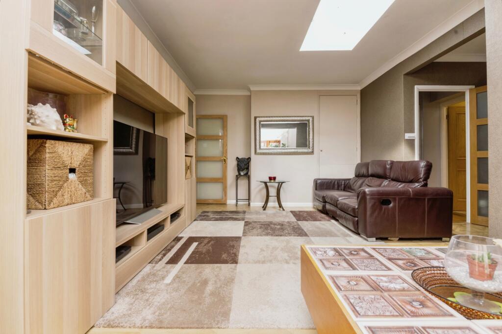 Additional image 6 of Thorpe Road, Kirby Cross, Frinton-on-Sea, Essex, CO13