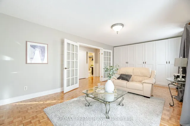 Additional image 22 of 14 Capstan Crt