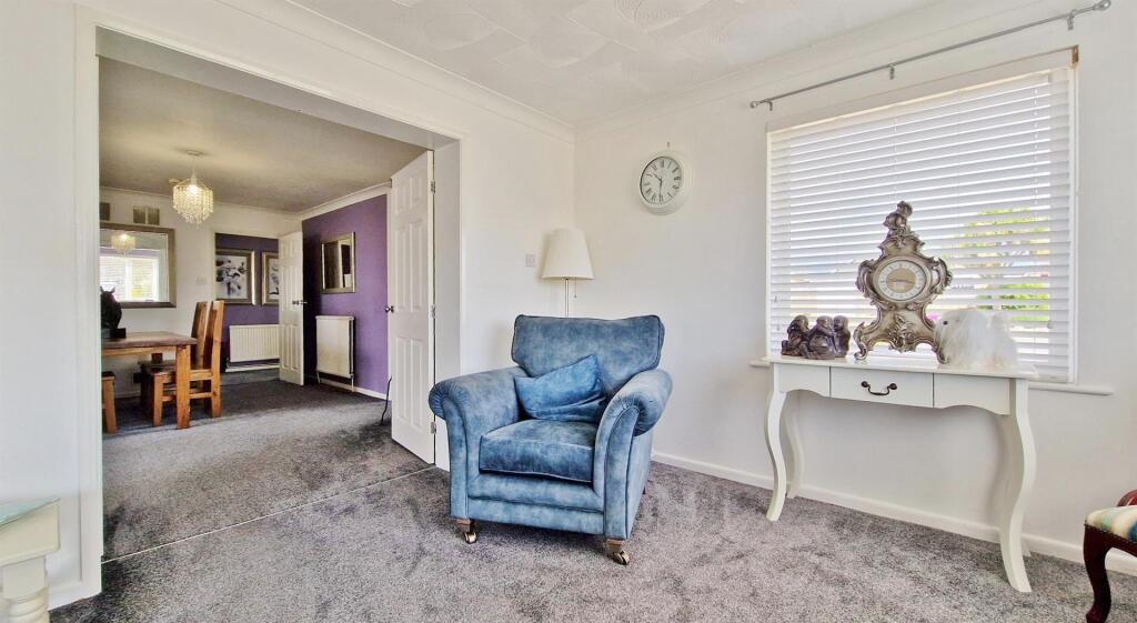 Additional image 5 of Gatefield Close, Frinton Homelands