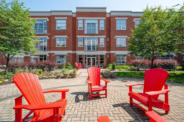 Additional image 31 of 165 Duke St Unit 315