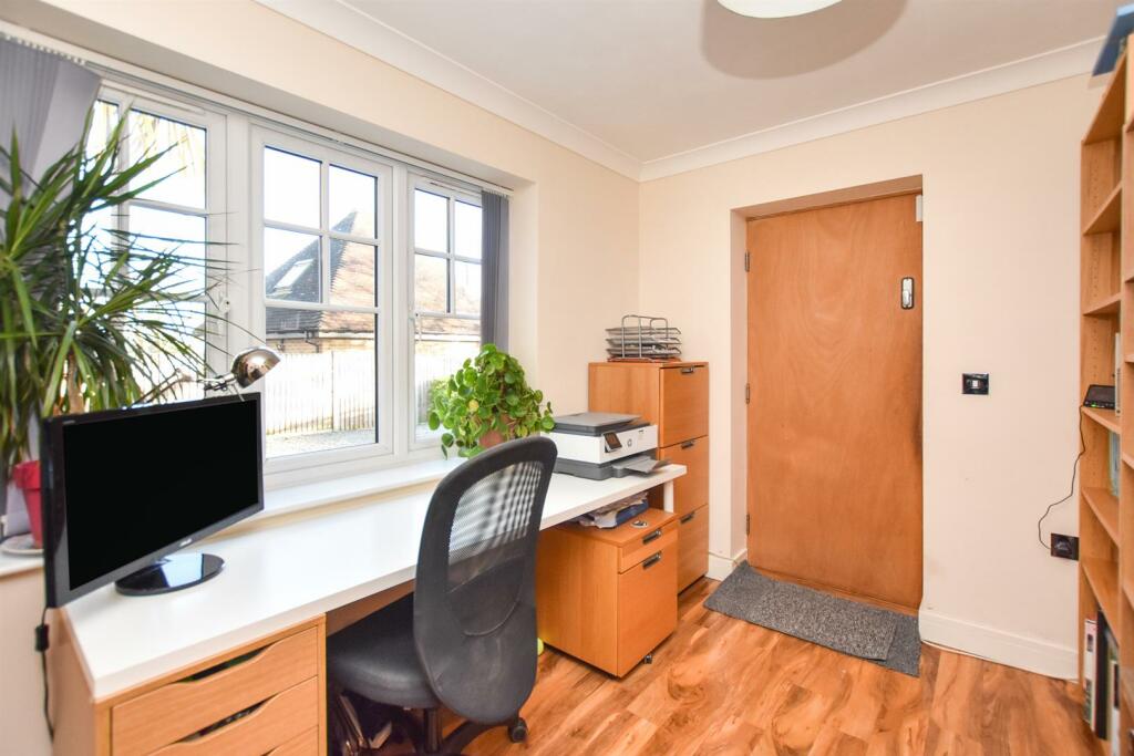 Additional image 32 of The Avenue, North Fambridge