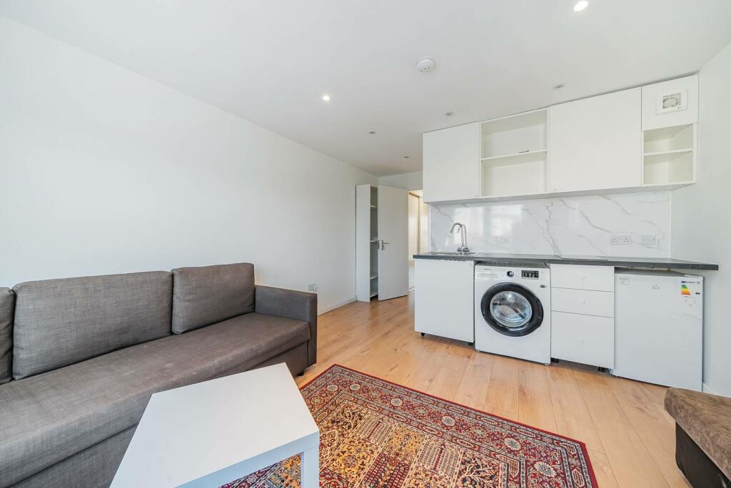 Additional image 4 of Belgrave Walk, Mitcham, CR4