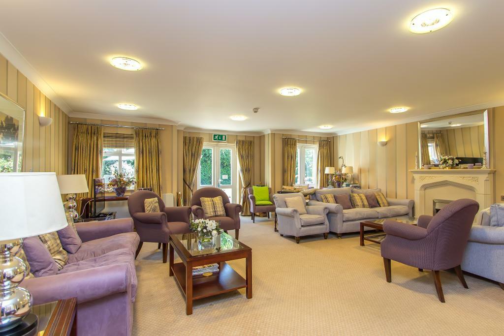 Additional image 4 of 303 Limpsfield Road, Warlingham, CR6 9RL