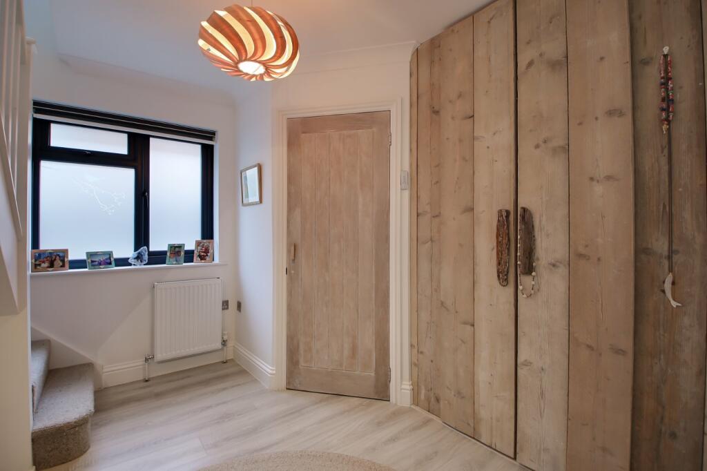 Additional image 18 of Eastern Promenade, Point Clear Bay, Essex, CO16