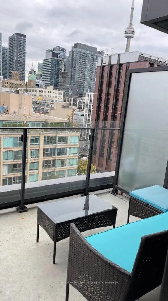 Additional image 11 of 505 Richmond St Unit 722