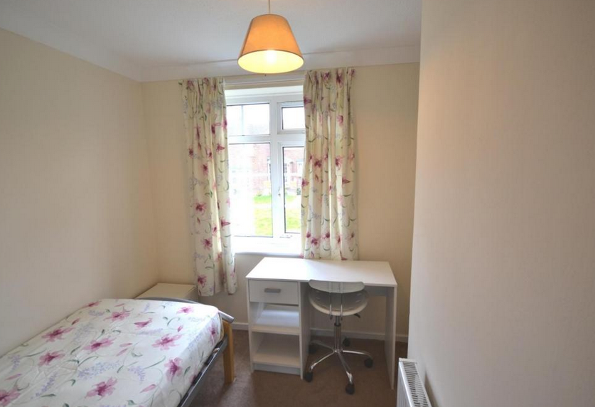 Additional image 10 of Walk to University