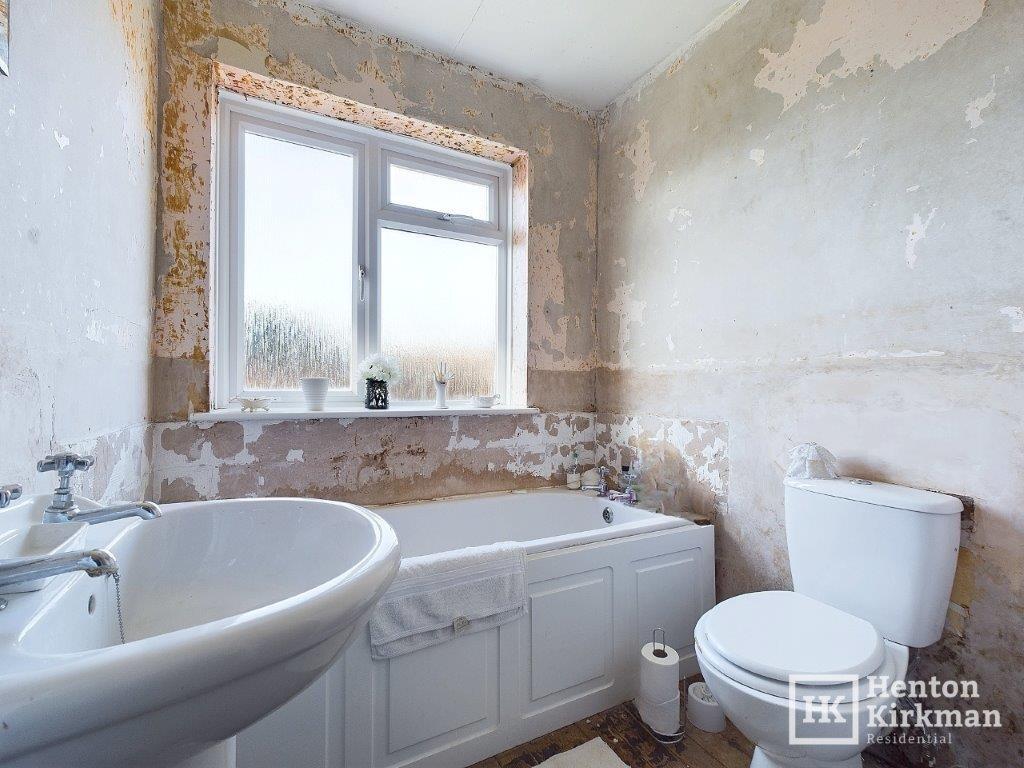 Additional image 11 of Outwood Common Road, Billericay, Essex, CM11