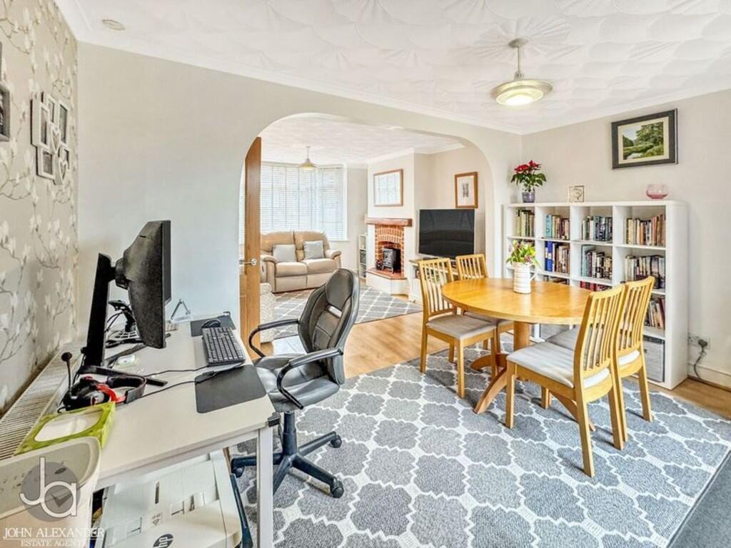 Additional image 7 of Mayflower Avenue, Harwich