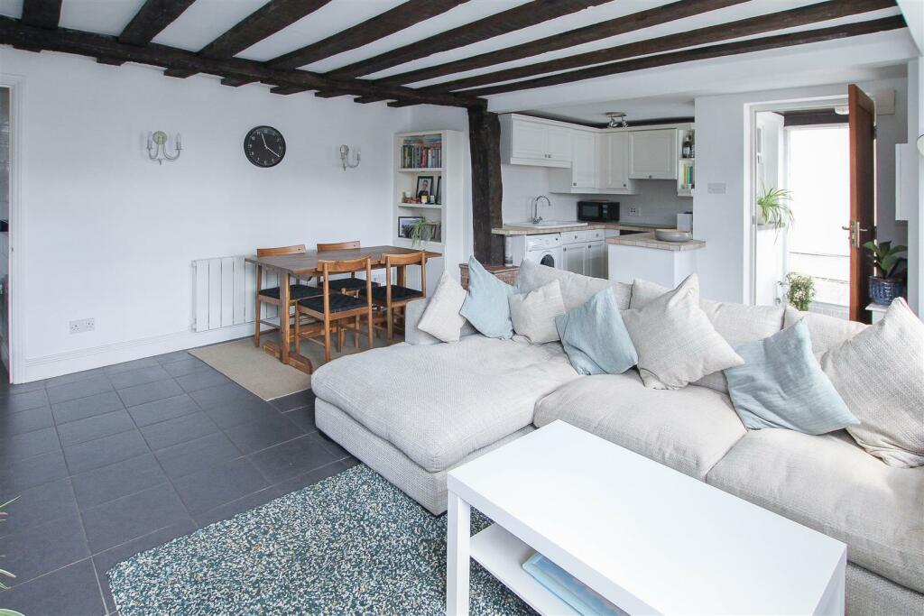 Additional image 7 of High Street, Ongar