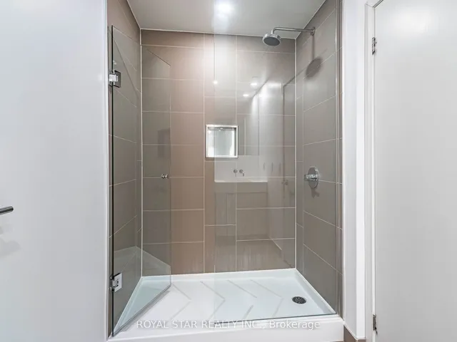 Additional image 28 of 20 Richardson St Unit 1703