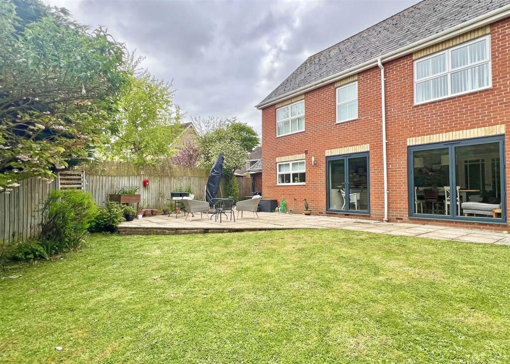 Additional image 32 of Washall Drive, Great Notley, Braintree