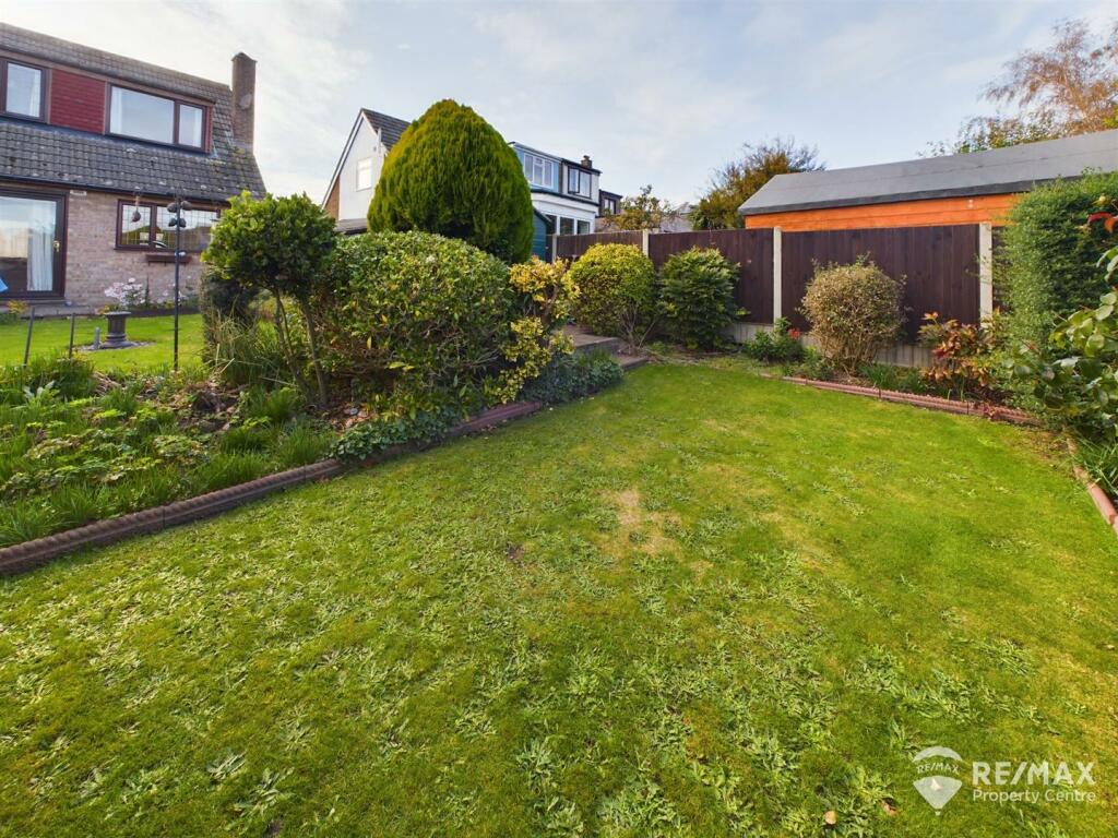 Additional image 19 of Witch Elm, Dovercourt