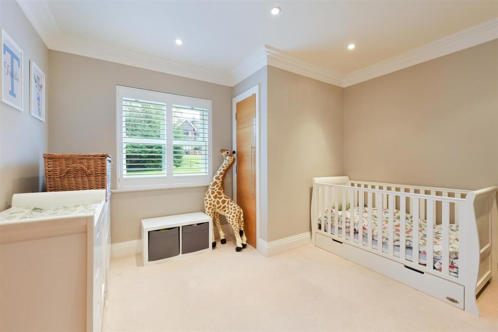 Additional image 34 of High Oaks Close, Coulsdon
