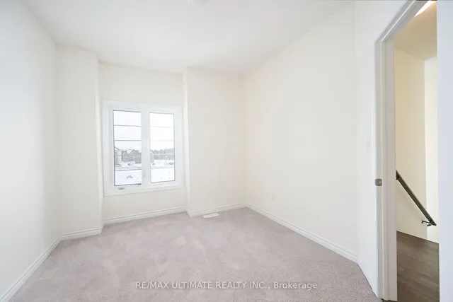 Additional image 30 of 18 Thresher St