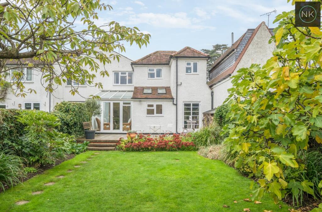 Additional image 32 of Piercing Hill, Theydon Bois, Epping, Essex, CM16