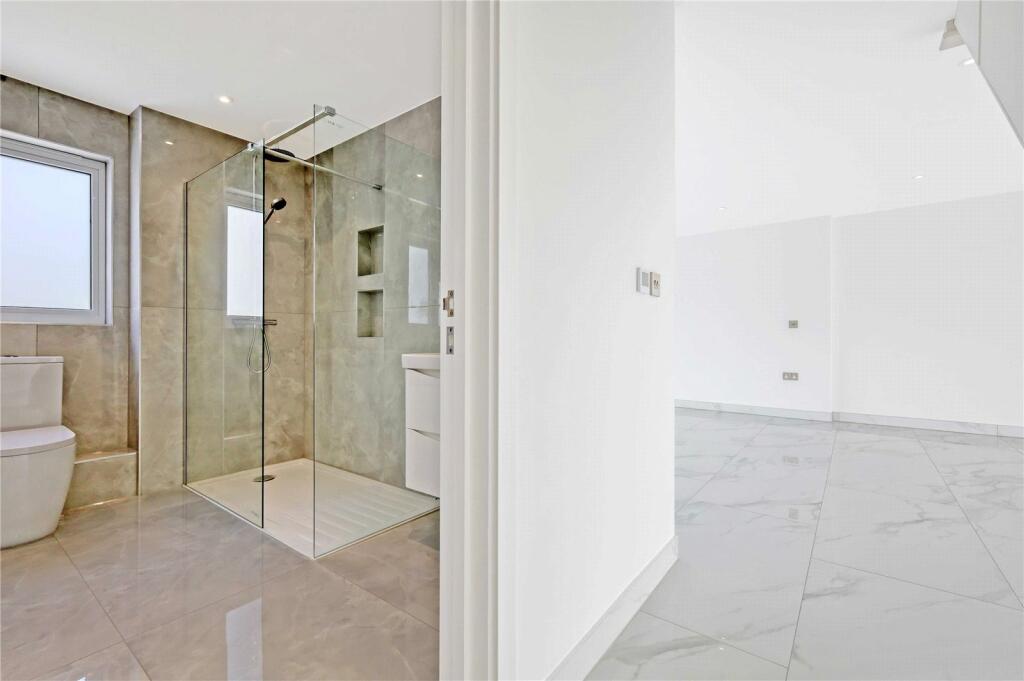 Additional image 20 of Stock Lane, Ingatestone, CM4