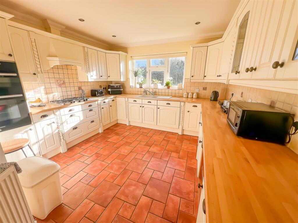 Additional image 3 of Holland Road, Clacton-On-Sea