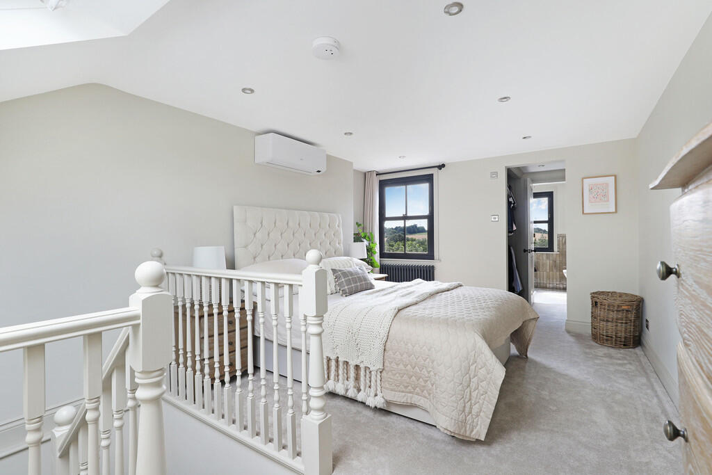 Additional image 14 of Allnutts Road, Epping