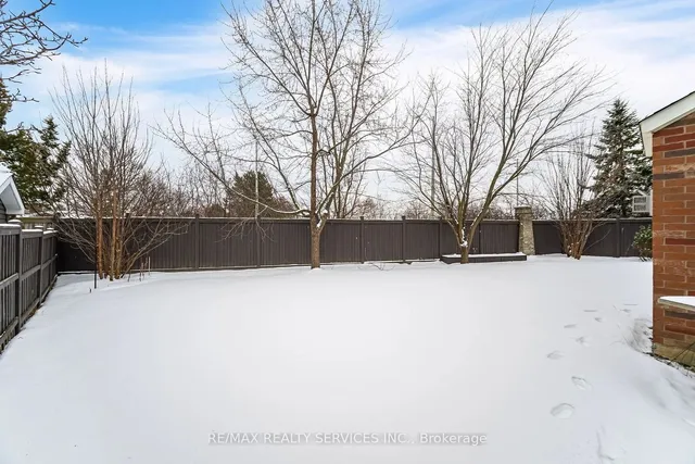 Additional image 30 of 64 Louvain Dr