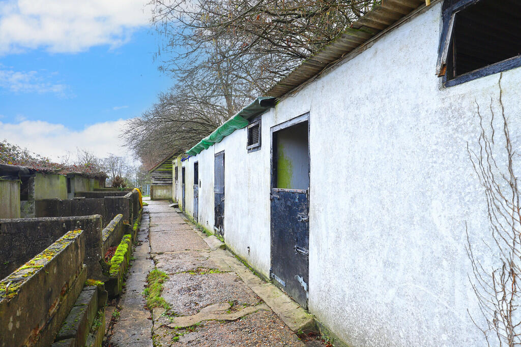 Additional image 13 of Coppice Row, Theydon Bois