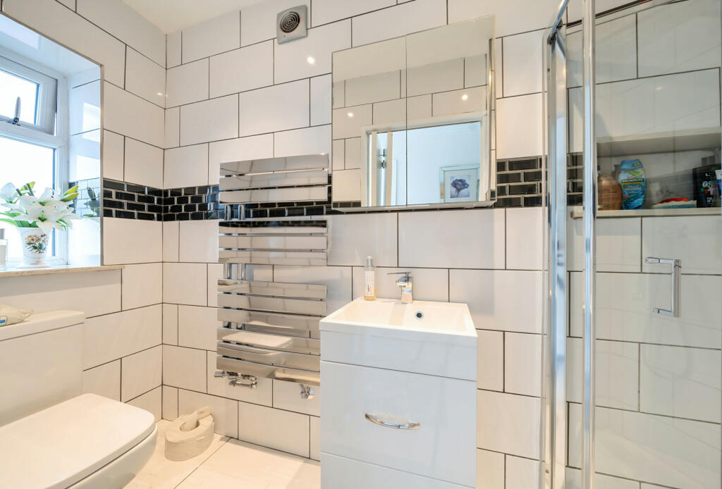 Additional image 19 of Sherwood Park Road, Mitcham, CR4